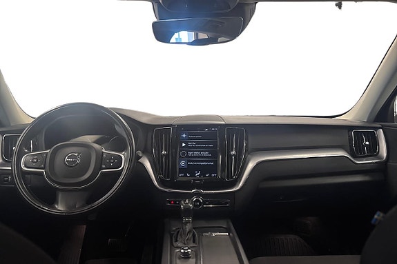 Volvo XC60 9 of 23