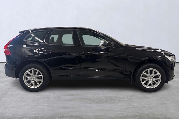 Volvo XC60 3 of 23