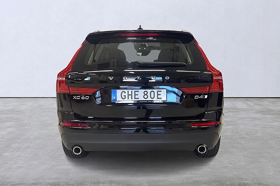 Volvo XC60 5 of 23
