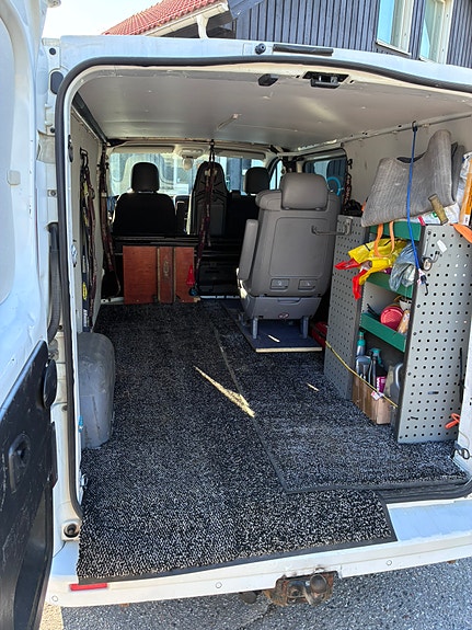 Renault Trafic 6 of 11