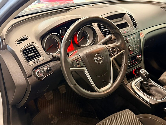 Opel Insignia 6 of 15