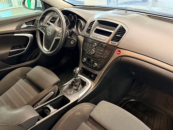 Opel Insignia 10 of 15