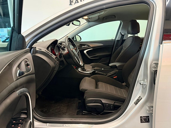 Opel Insignia 12 of 15