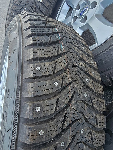 Volvo XC70 25 of 30