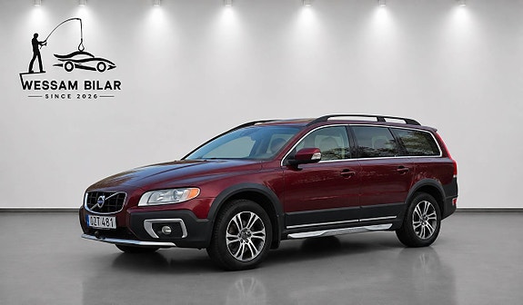 Volvo XC70 2 of 30