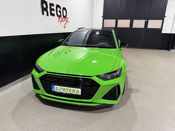 Audi RS6 3 of 17