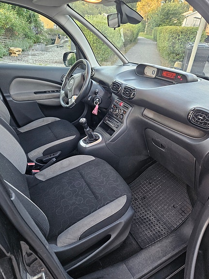 Citroen C3 Picasso 4 of 4