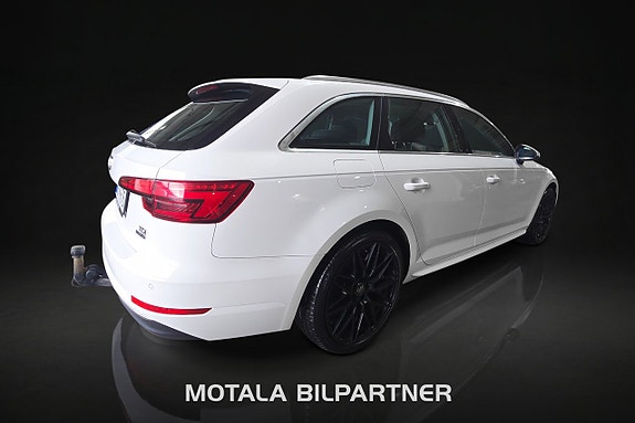 Audi A4 7 of 14