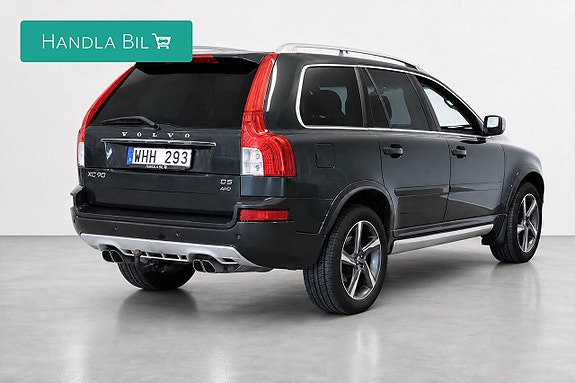 Volvo XC90 3 of 18