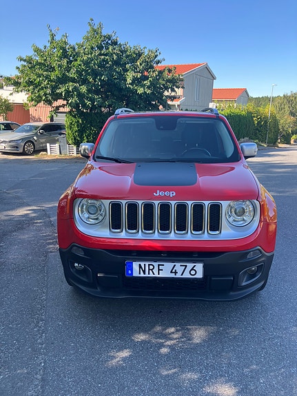 Jeep Renegade 2 of 14