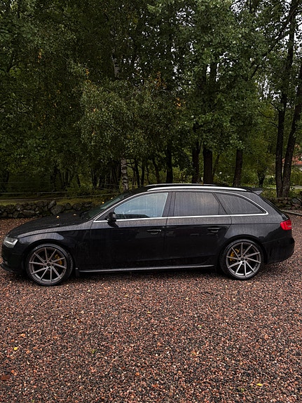 Audi A4 2 of 12