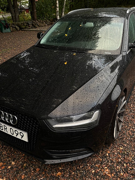 Audi A4 4 of 12