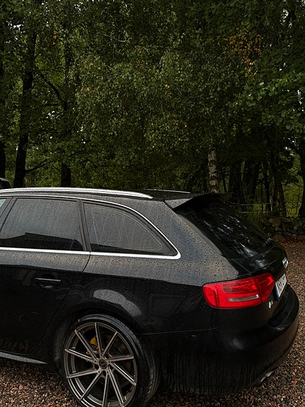 Audi A4 5 of 12