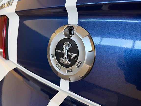 Ford Mustang 23 of 30