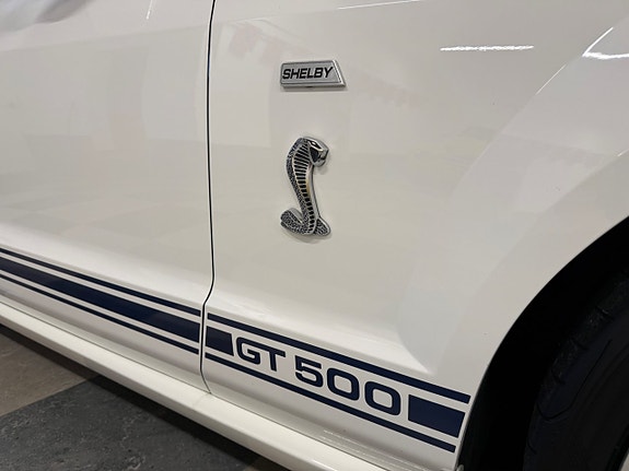 Ford Mustang 16 of 30