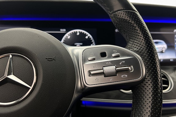 Mercedes-Benz E220 14 of 26
