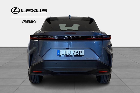 Lexus RZ350e 5 of 10