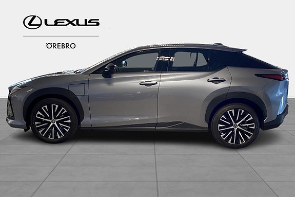 Lexus RZ350e 3 of 10