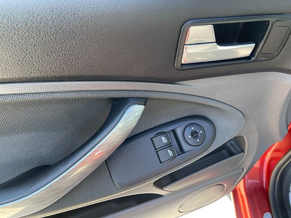 Ford C-Max 10 of 25