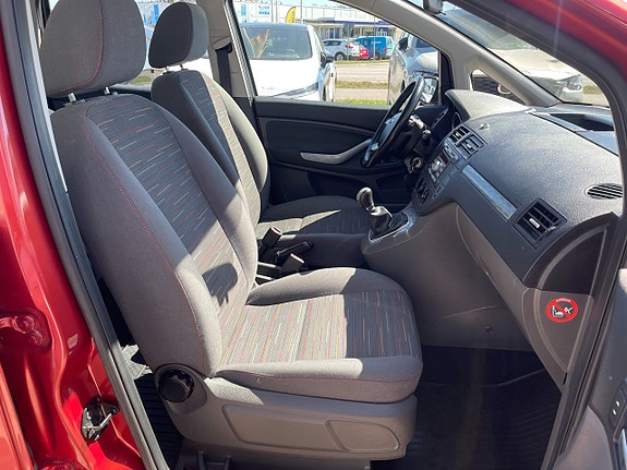 Ford C-Max 15 of 25