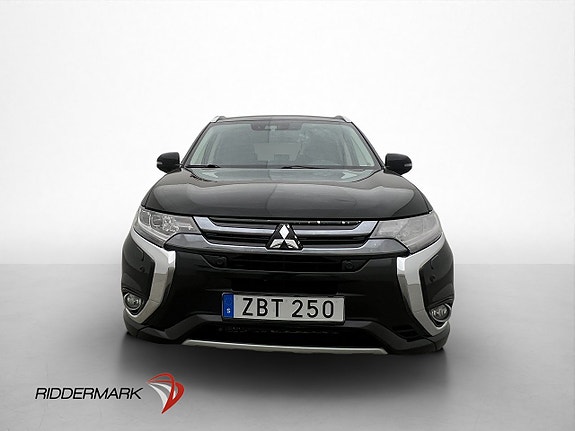 Mitsubishi Outlander 2 of 30