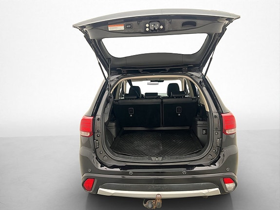 Mitsubishi Outlander 27 of 30