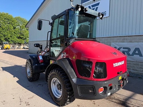 Yanmar V7 / lastmaskin / 4.250kg 4 of 12
