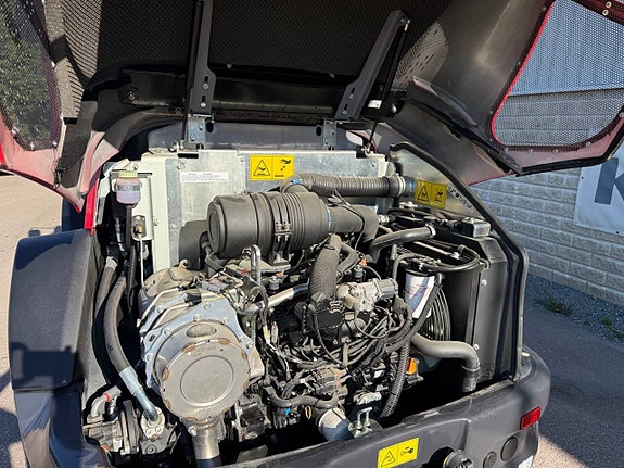 Yanmar V7 / lastmaskin / 4.250kg 6 of 12