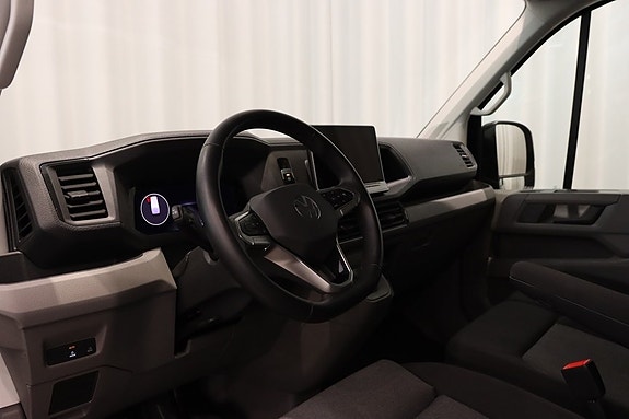 Volkswagen Crafter 9 of 16