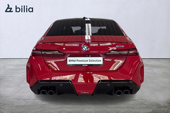 BMW M5 4 of 23