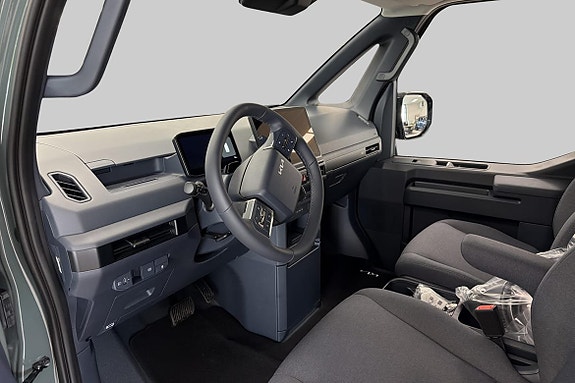 Kia PV5 15 of 17