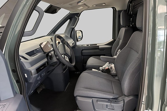 Kia PV5 16 of 17