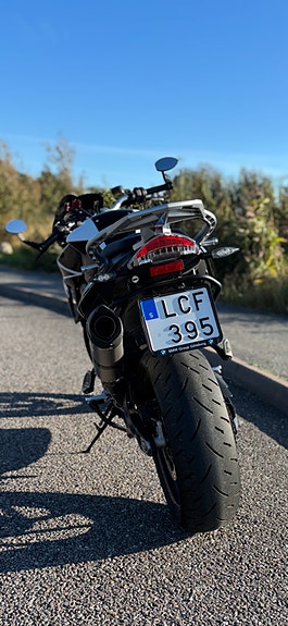BMW F 800 R 3 of 5
