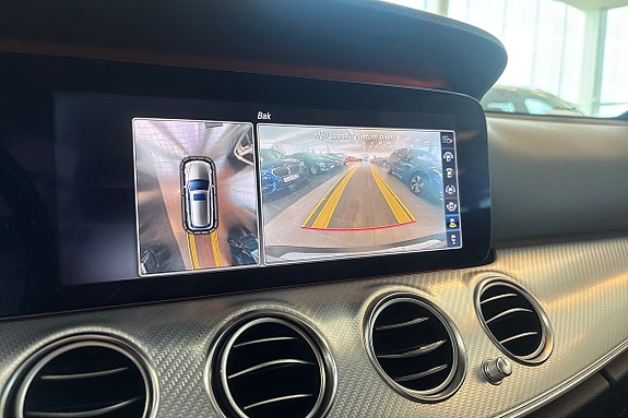 Mercedes-Benz E220 25 of 26