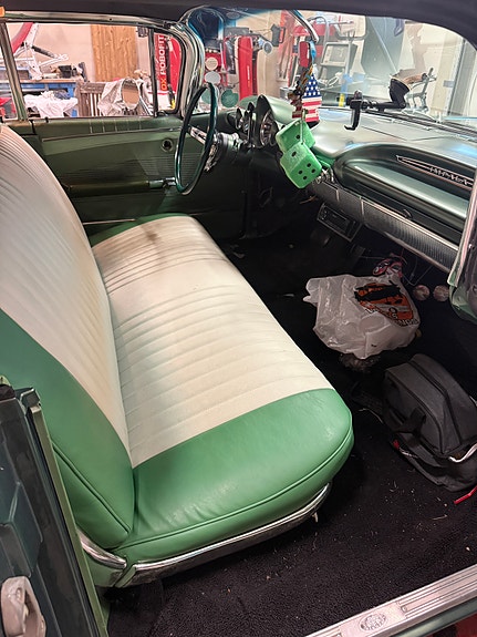Chevrolet Impala 5 of 13