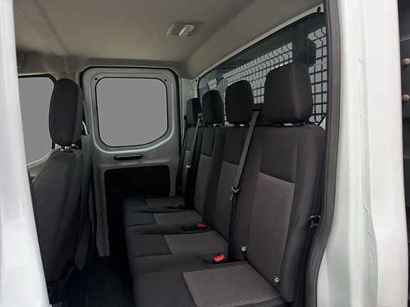Ford Transit 13 of 15