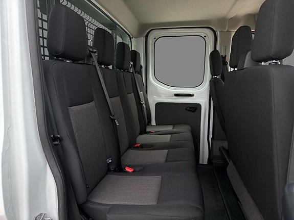 Ford Transit 15 of 15