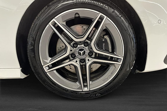 Mercedes-Benz CLA200 24 of 24