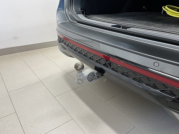 Volkswagen Passat 16 of 16