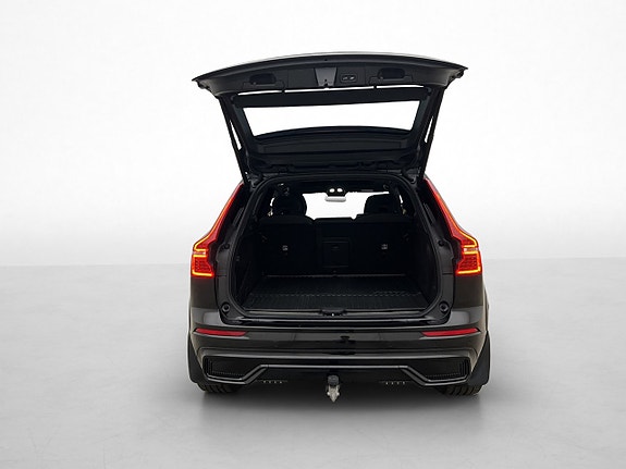 Volvo XC60 20 of 30