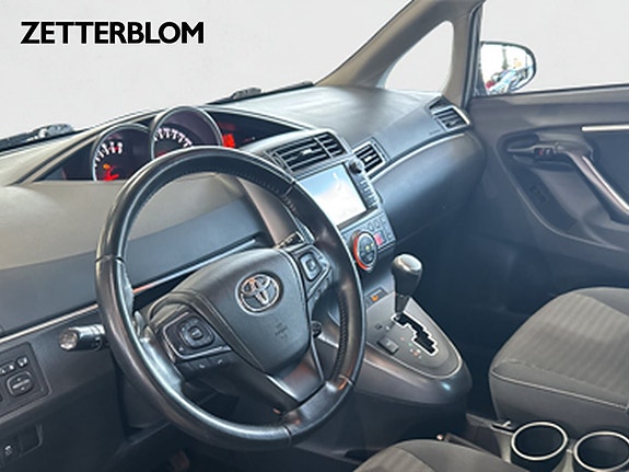 Toyota Verso 8 of 16