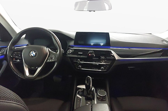 BMW 530e 6 of 9