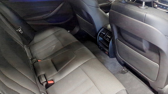 BMW 530e 5 of 12