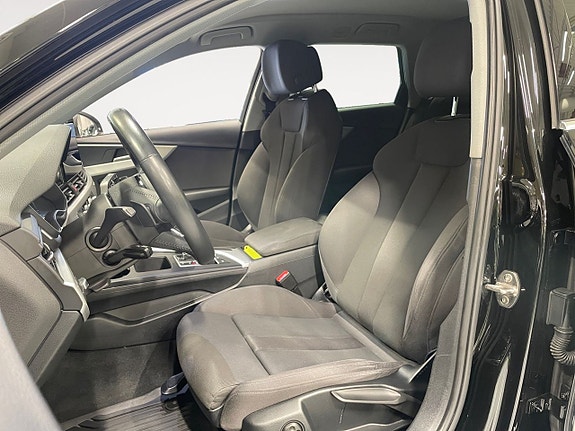 Audi A4 9 of 26