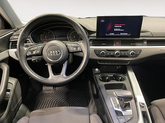 Audi A4 10 of 26