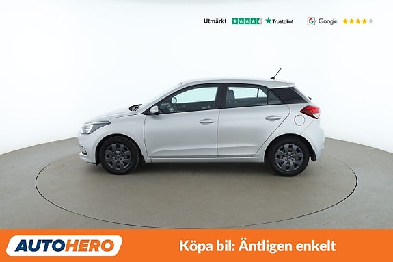 Hyundai i20 2 of 27