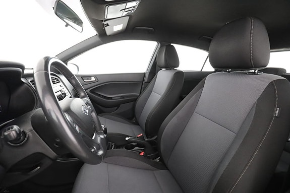 Hyundai i20 11 of 27