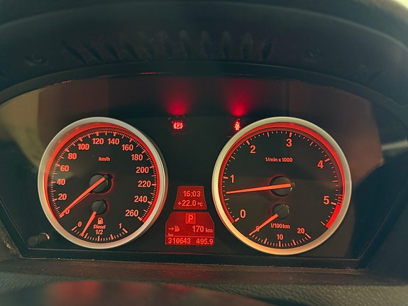 BMW X6 11 of 11