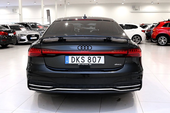 Audi A7 4 of 30