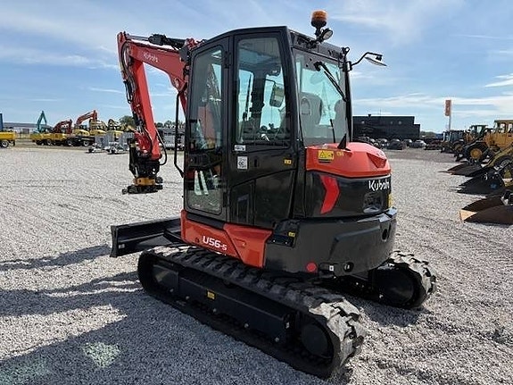 Kubota U 56-5 2 of 5